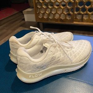 Under Armour Flow Velociti Bluetooth shoes.  Ivory/white ladies size 9